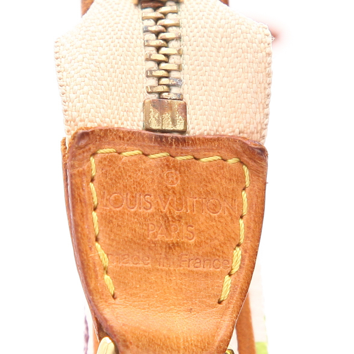 Bolso de mano Louis Vuitton  Pochette accessoires en lona Monogram blanca y multicolor y cuero natural - Detail D2