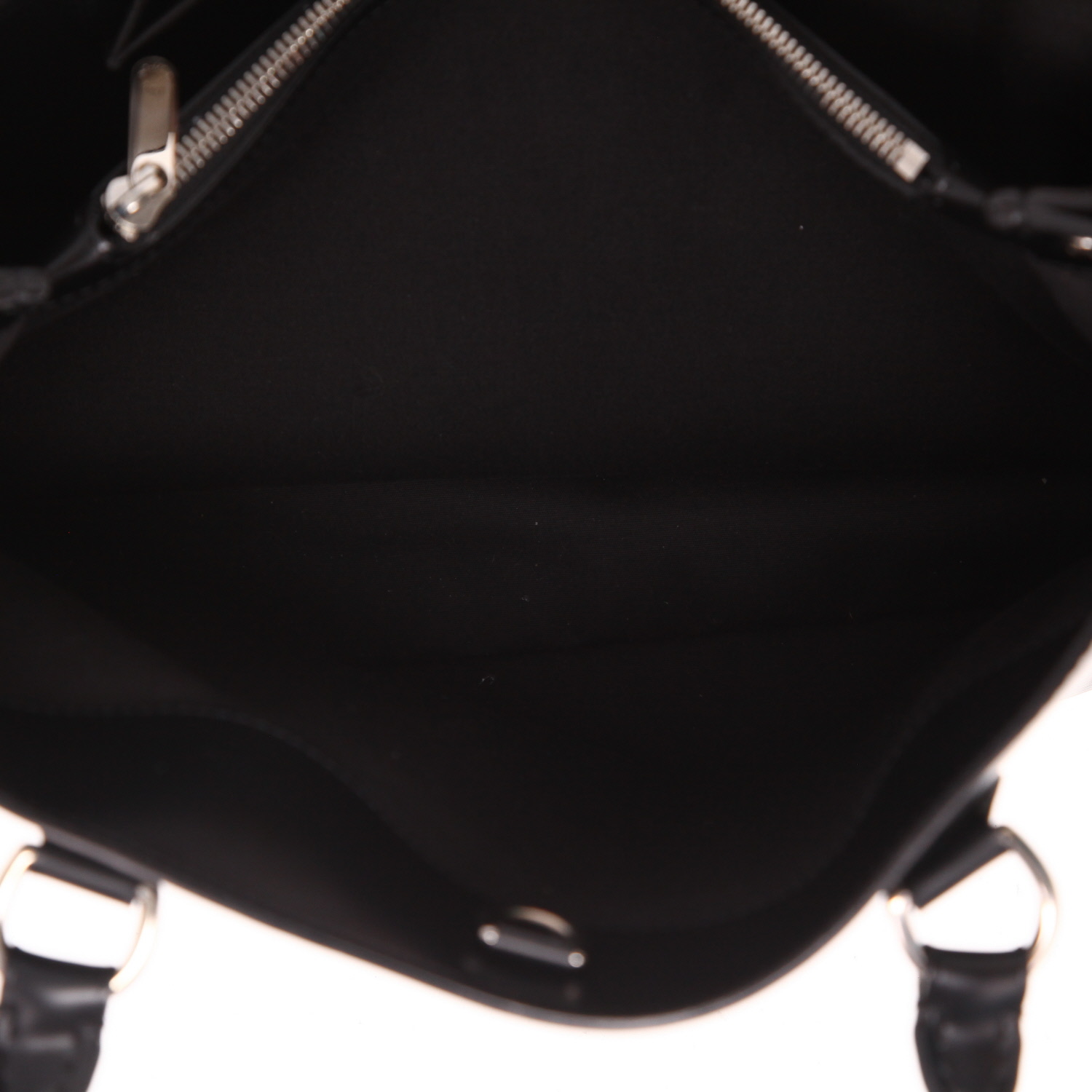 Louis Vuitton  Passy handbag  in black epi leather - Detail D4