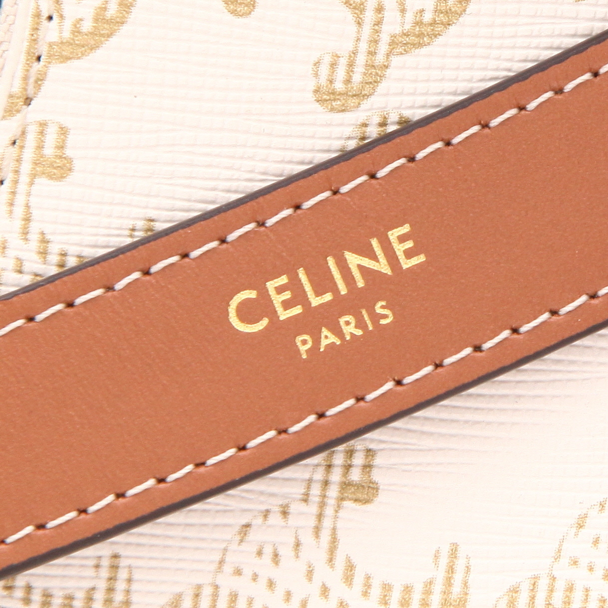 Bolso de mano Celine  Ava modelo mediano  en tejido "Triomphe" blanco y cuero marrón - Detail D2