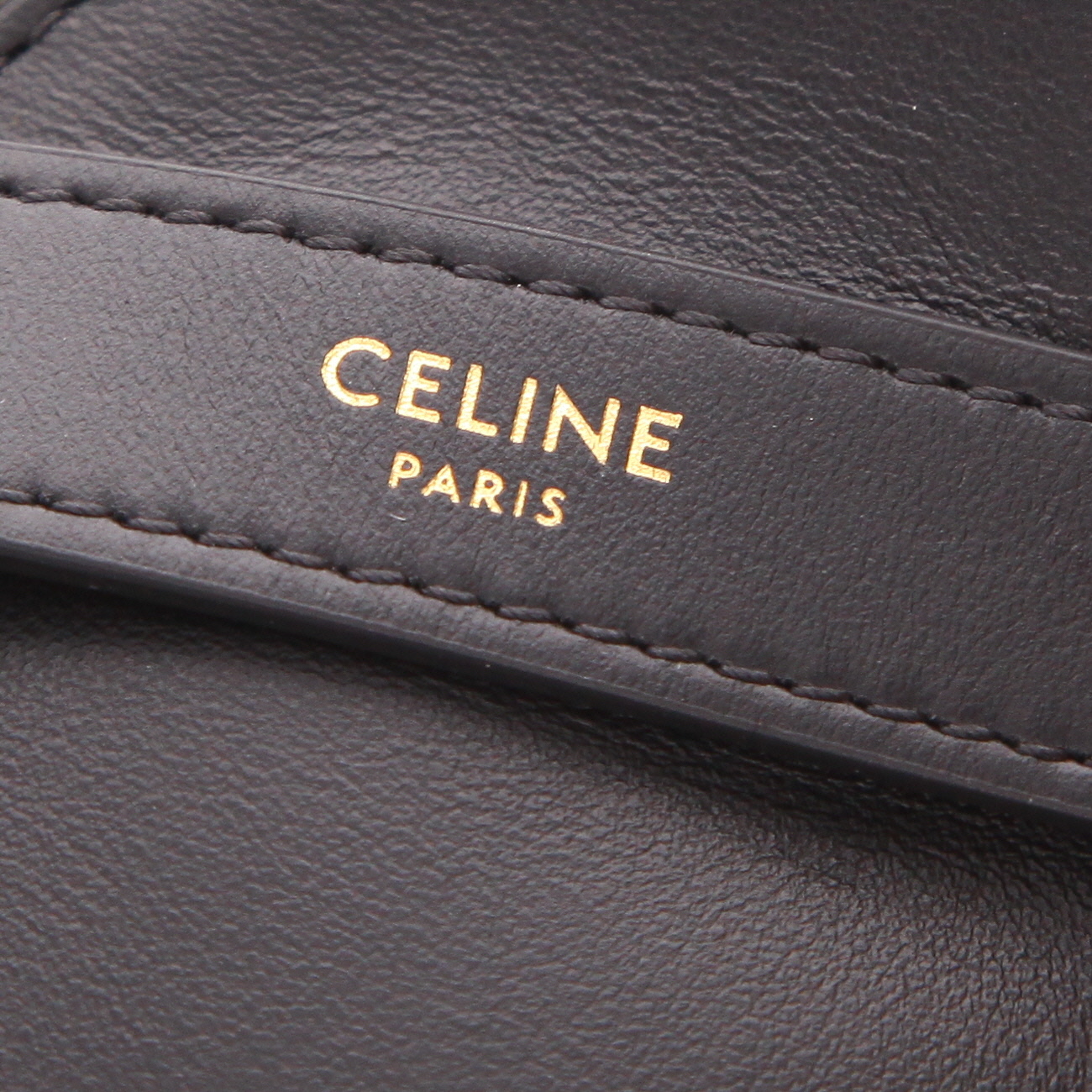 Celine  Ava Triomphe handbag  in black leather - Detail D2