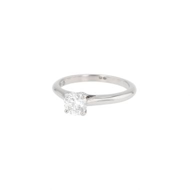 Bague solitaire Cartier 1895 en platine et diamant