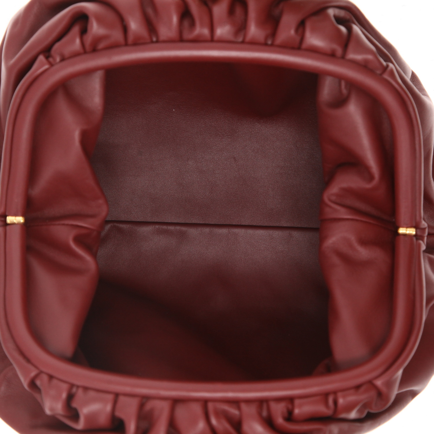 Pochette Bottega Veneta  Pouch en cuir bordeaux - Detail D3