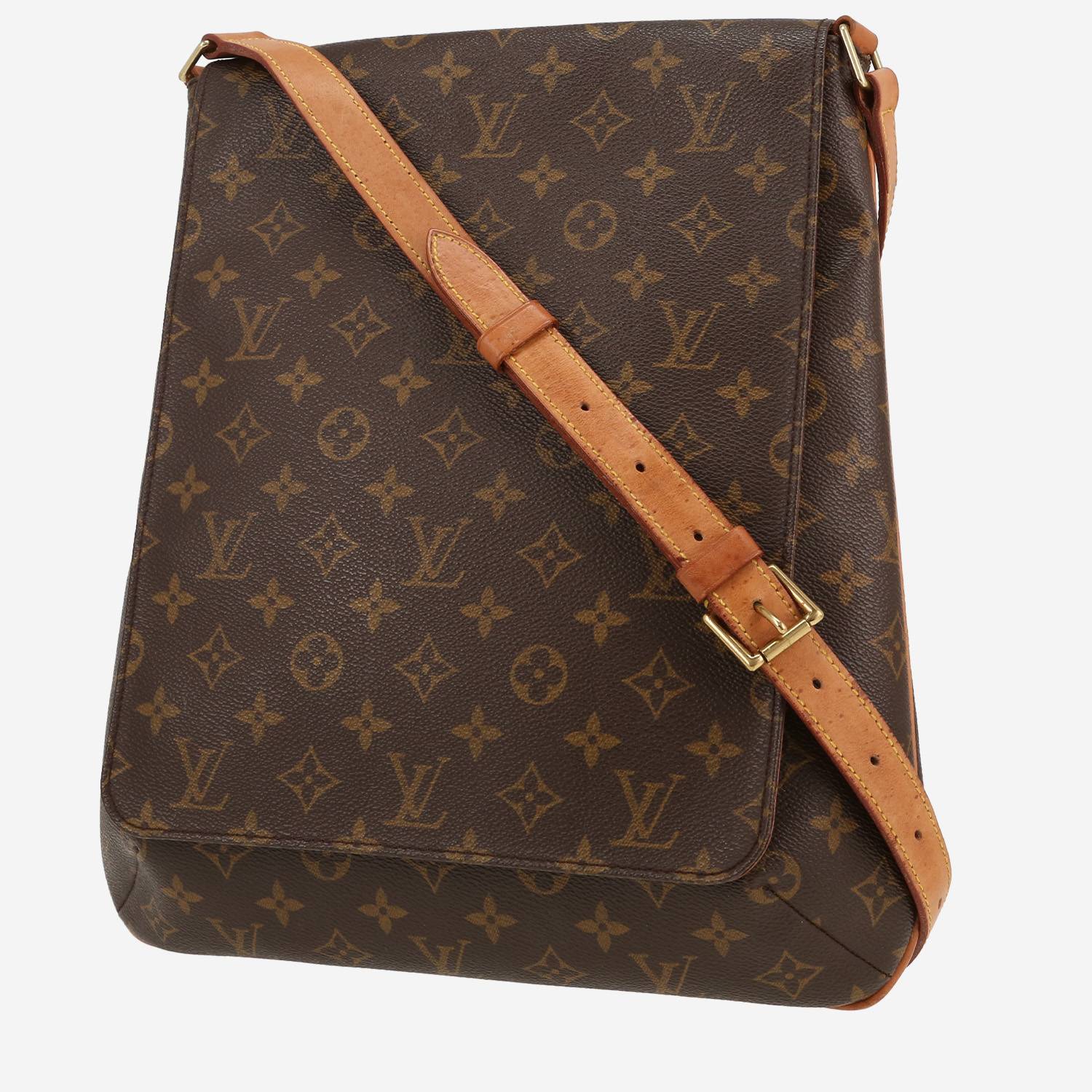 Louis Vuitton  Musette shoulder bag  in brown monogram canvas  and natural leather