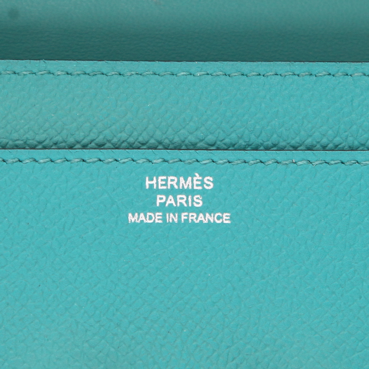 Billetera Hermès  Constance Wallet en cuero epsom verde malaquita - Detail D2