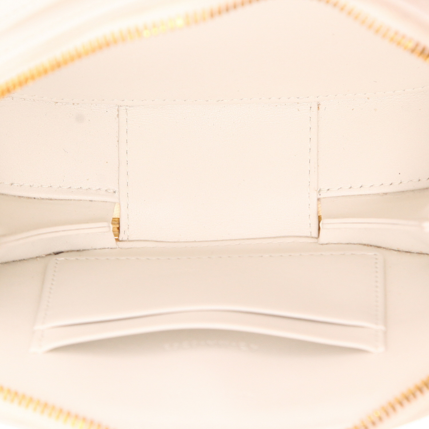 Bolso bandolera Dior  Ovale CD en cuero blanco - Detail D3