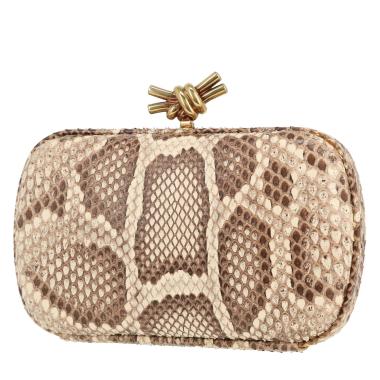Pochette Bottega Veneta  Knot en python beige