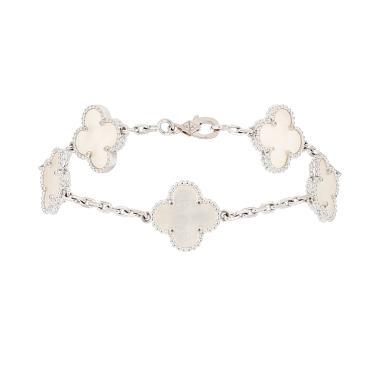Bracciale Van Cleef 
Arpels Alhambra Vintage in oro bianco e madreperla