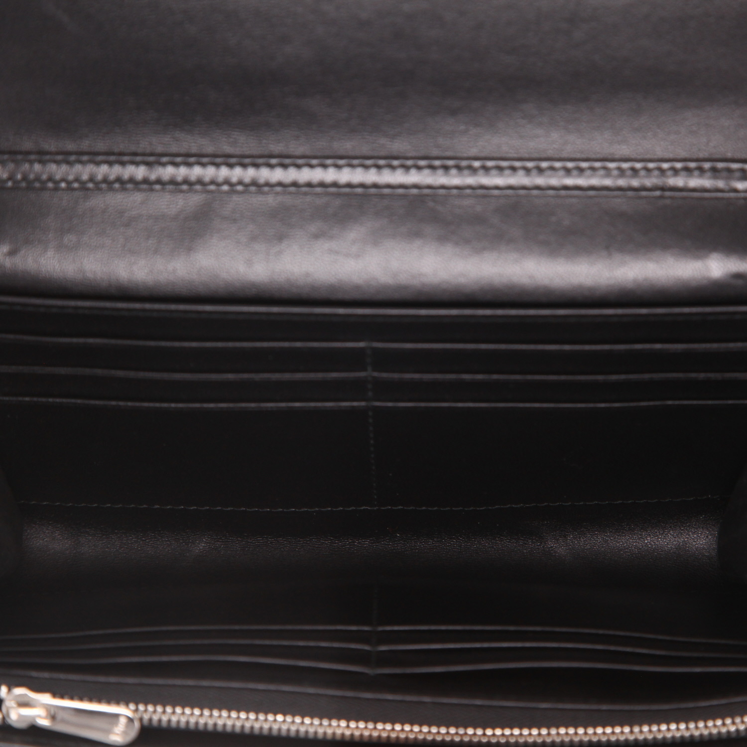 Borsa a tracolla Dior  Diorama Wallet on Chain in pelle martellata nera - Detail D3