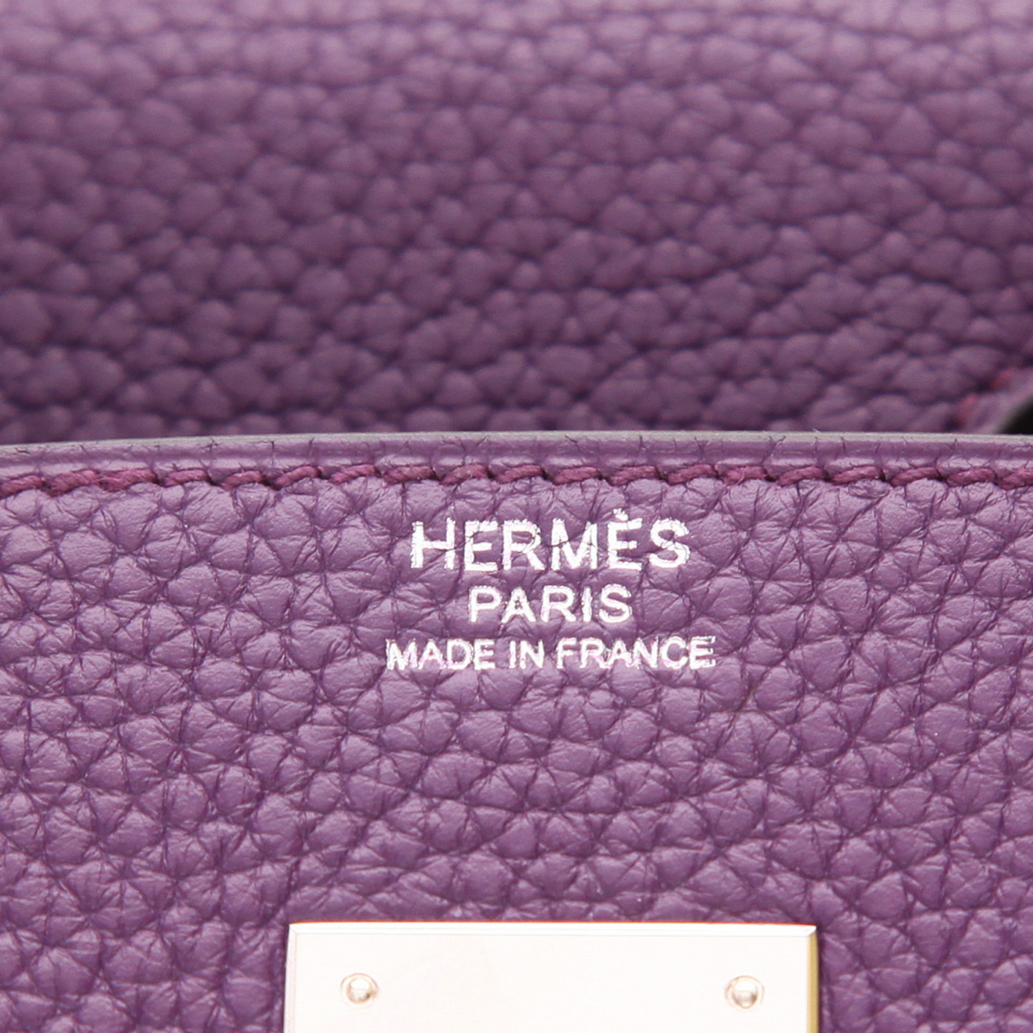Sac à main Hermès  Birkin 30 cm en cuir togo violet - Detail D2
