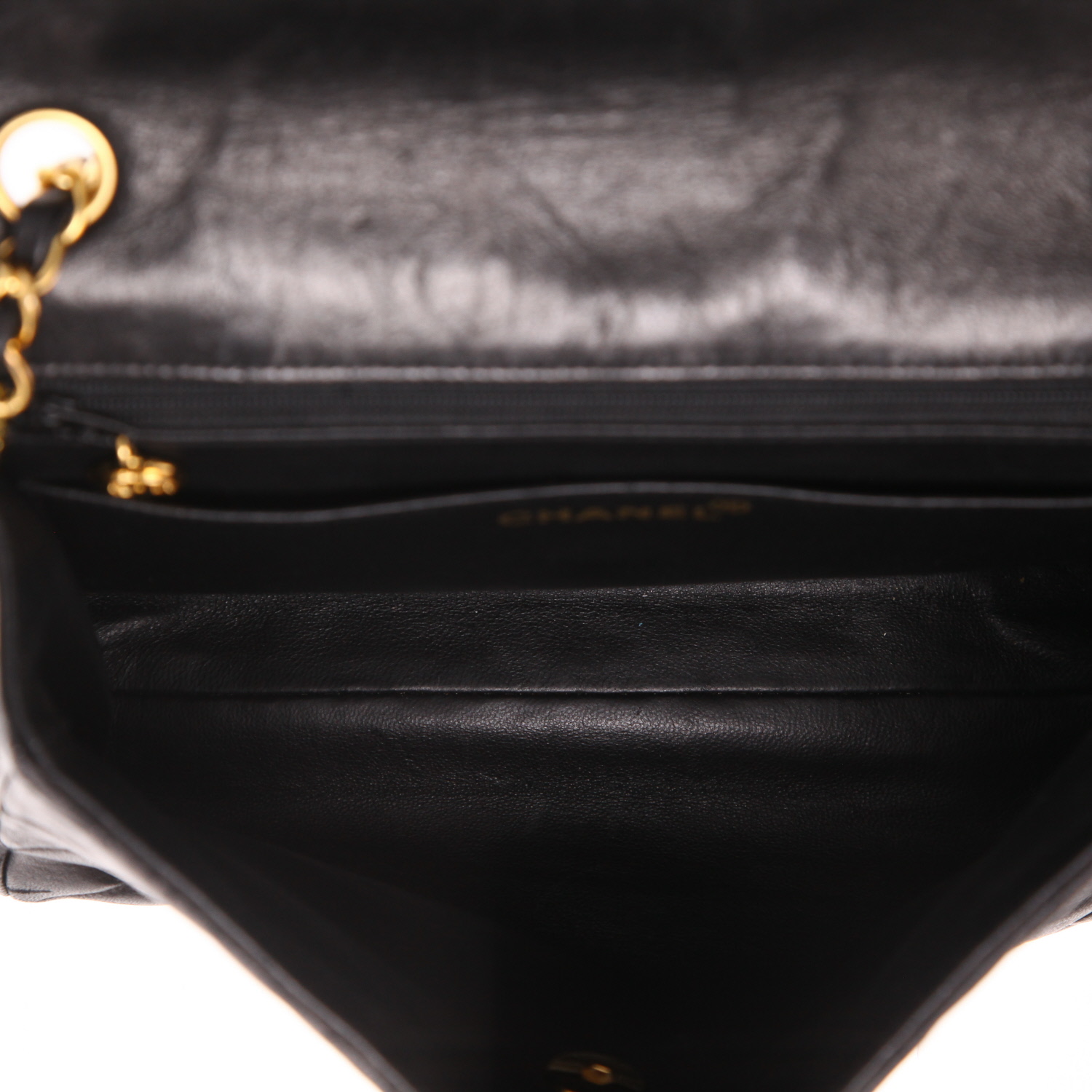 Sac bandoulière Chanel  Vintage en cuir matelassé noir - Detail D3