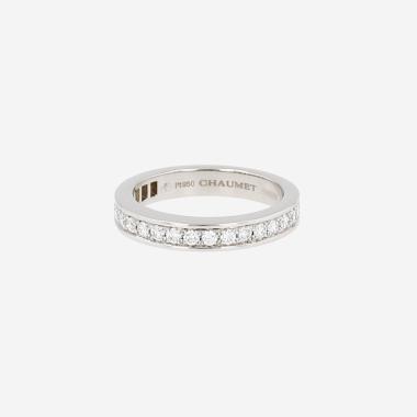 Chaumet Joséphine wedding ring in white gold and diamonds