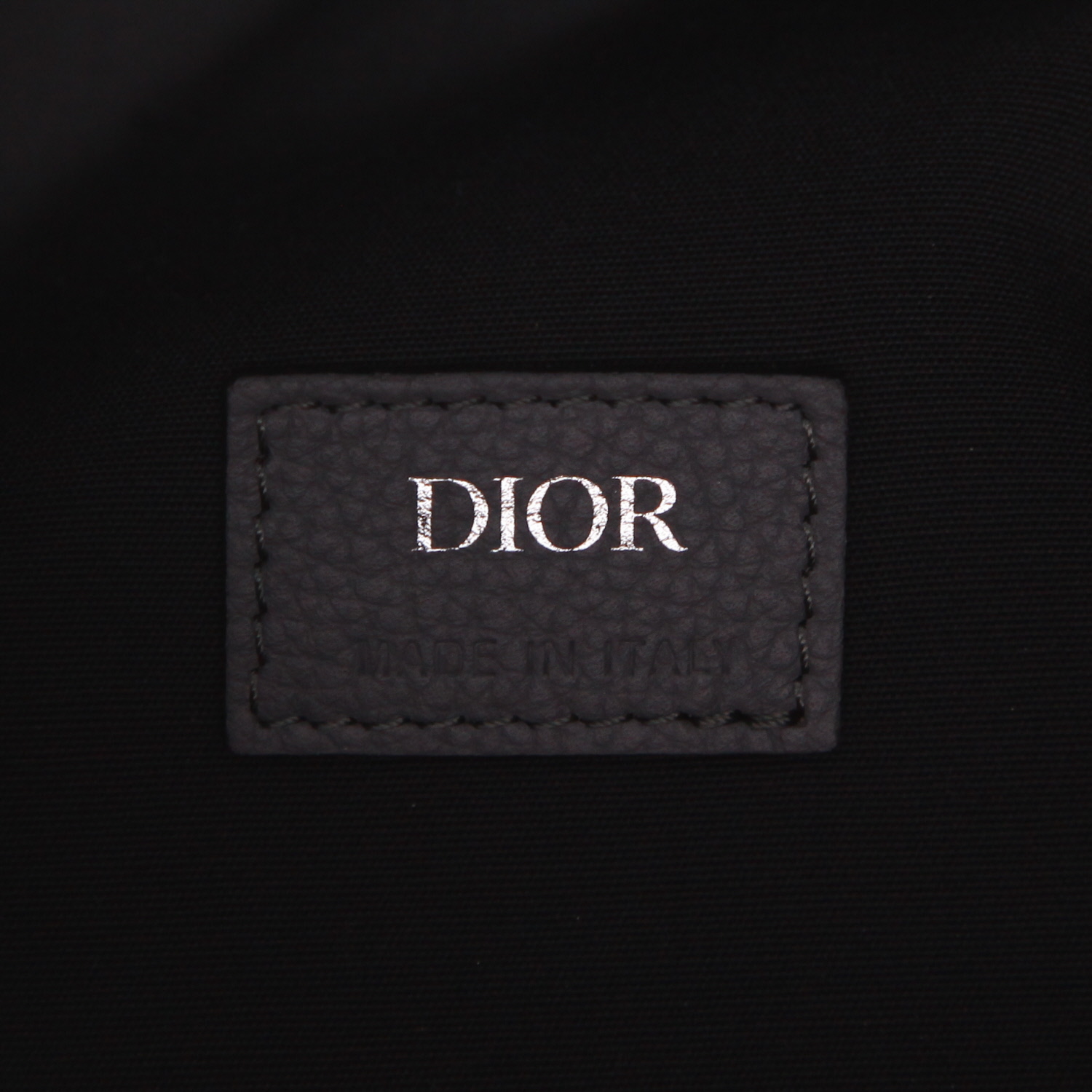 Dior  Lingot 26 shoulder bag  in grey monogram canvas Oblique  and grey leather - Detail D2