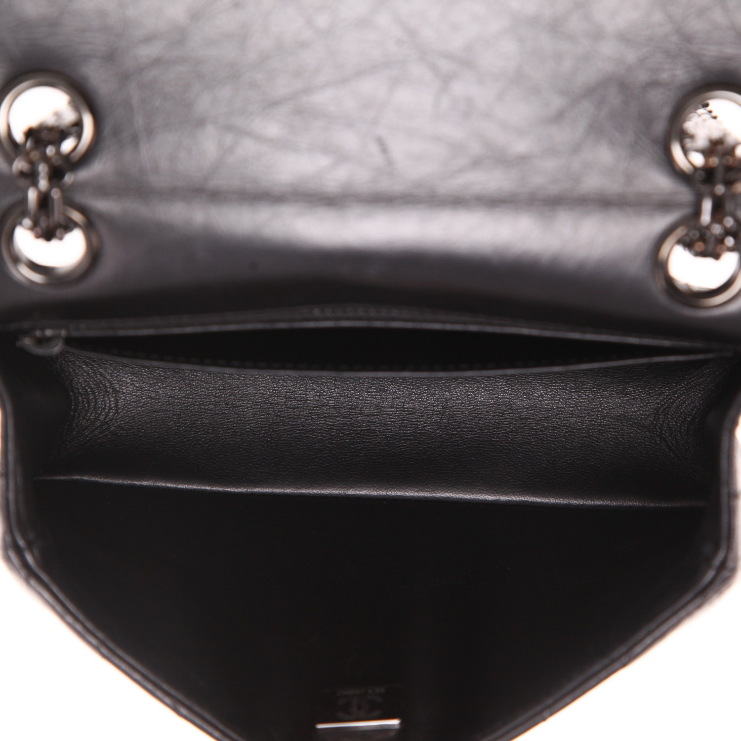 Chanel  2.55 small model  shoulder bag  in black chevron quilted leather - Detail D3