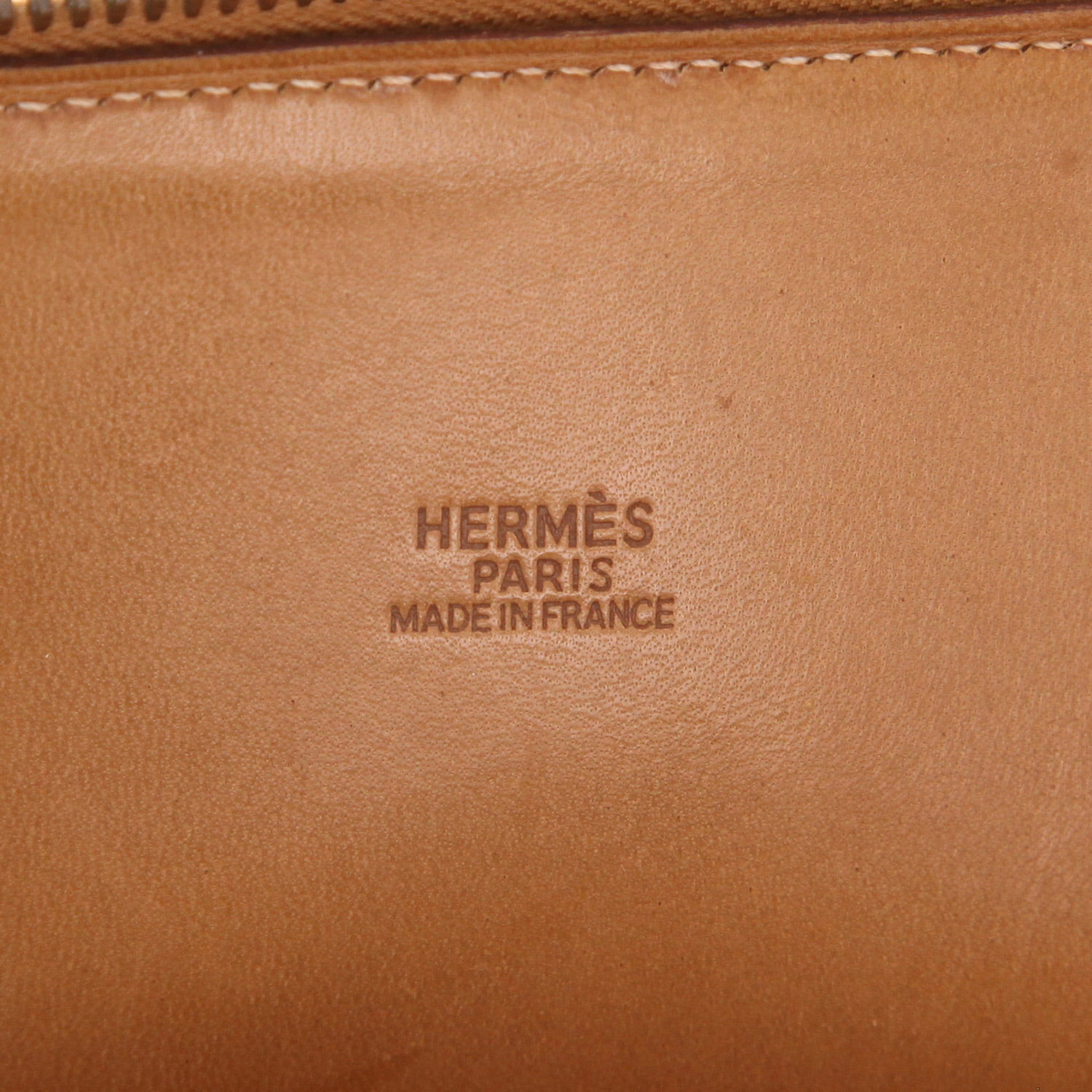 Hermès  Bolide 30 cm handbag  in gold Ardenne leather - Detail D2