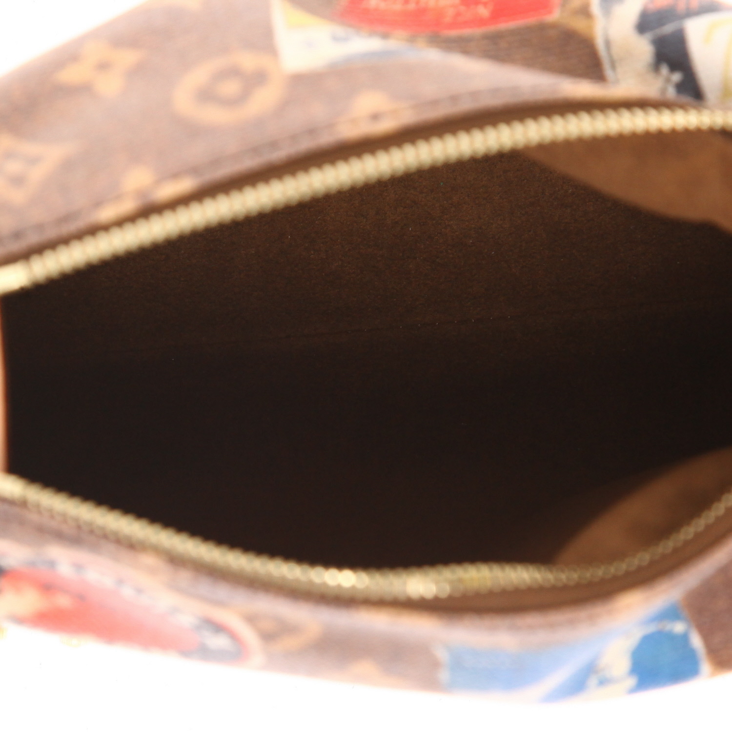 Bolso de mano Louis Vuitton  Side Trunk en lona Monogram marrón y cuero natural - Detail D3