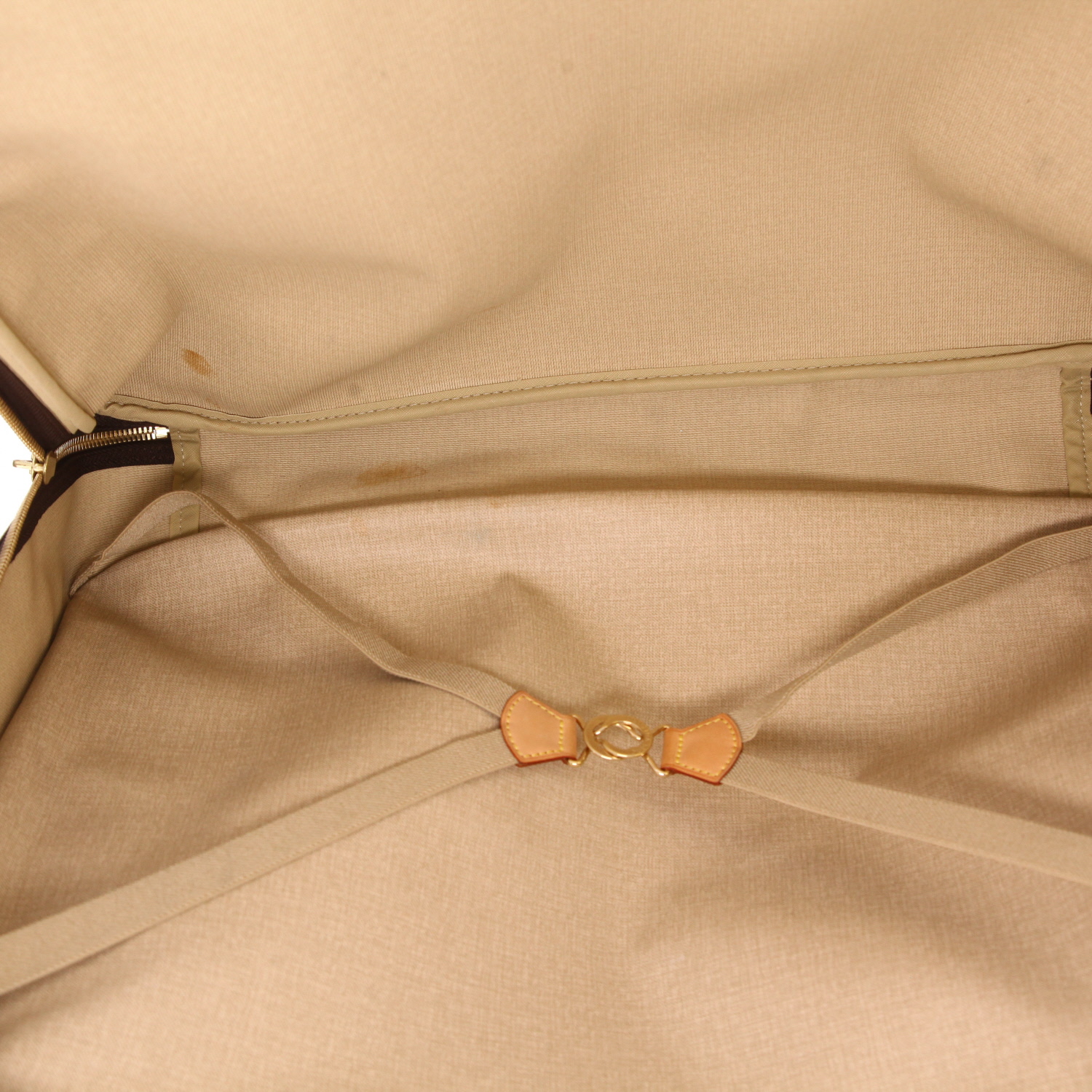 Borsa da viaggio Louis Vuitton  Sirius 55 in tela monogram cerata marrone e pelle naturale - Detail D3