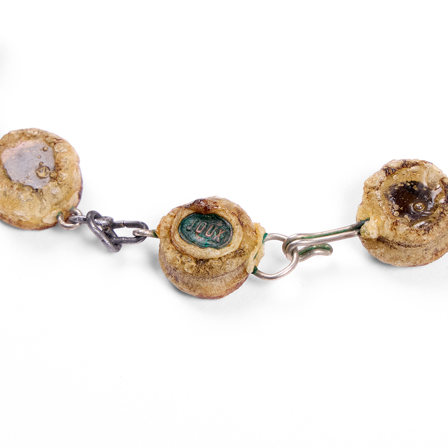 Collier - le modèle créé vers 1960 - Detail D1