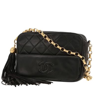 Chanel  Camera shoulder bag  in black quilted leather