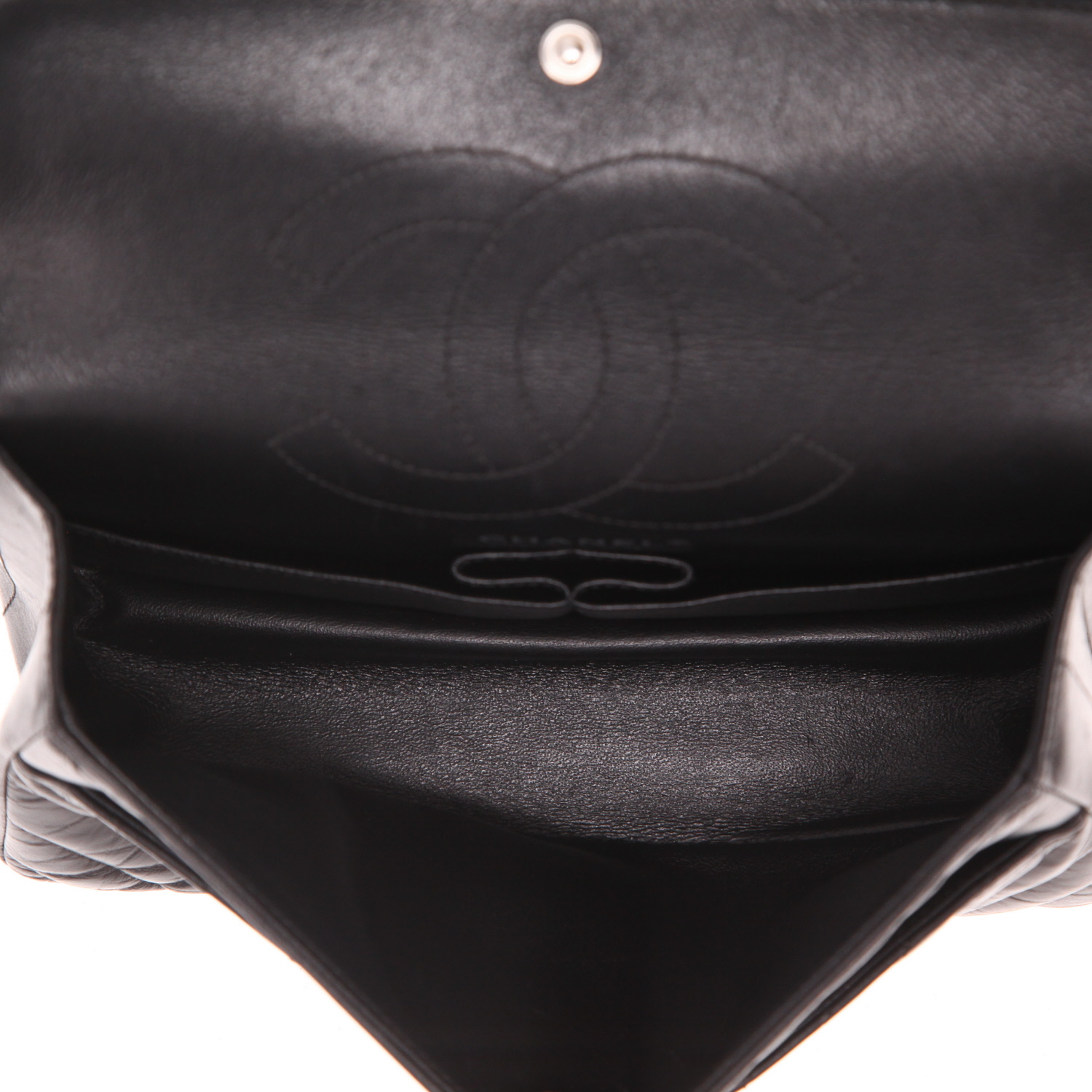 Bolso bandolera Chanel  2.55 en cuero acolchado con motivos de espigas negro - Detail D3