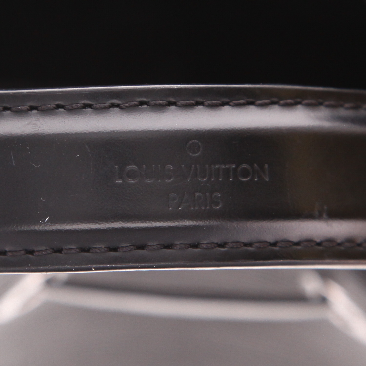 Sac à main Louis Vuitton  NéoNoé en cuir épi noir - Detail D2