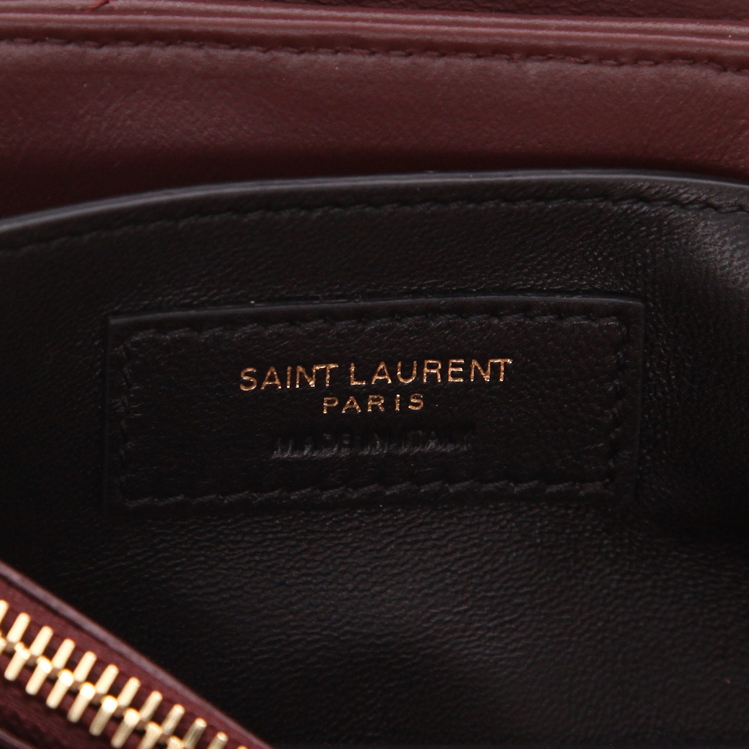 Saint Laurent  Loulou small model  shoulder bag  in burgundy chevron quilted leather - Detail D2