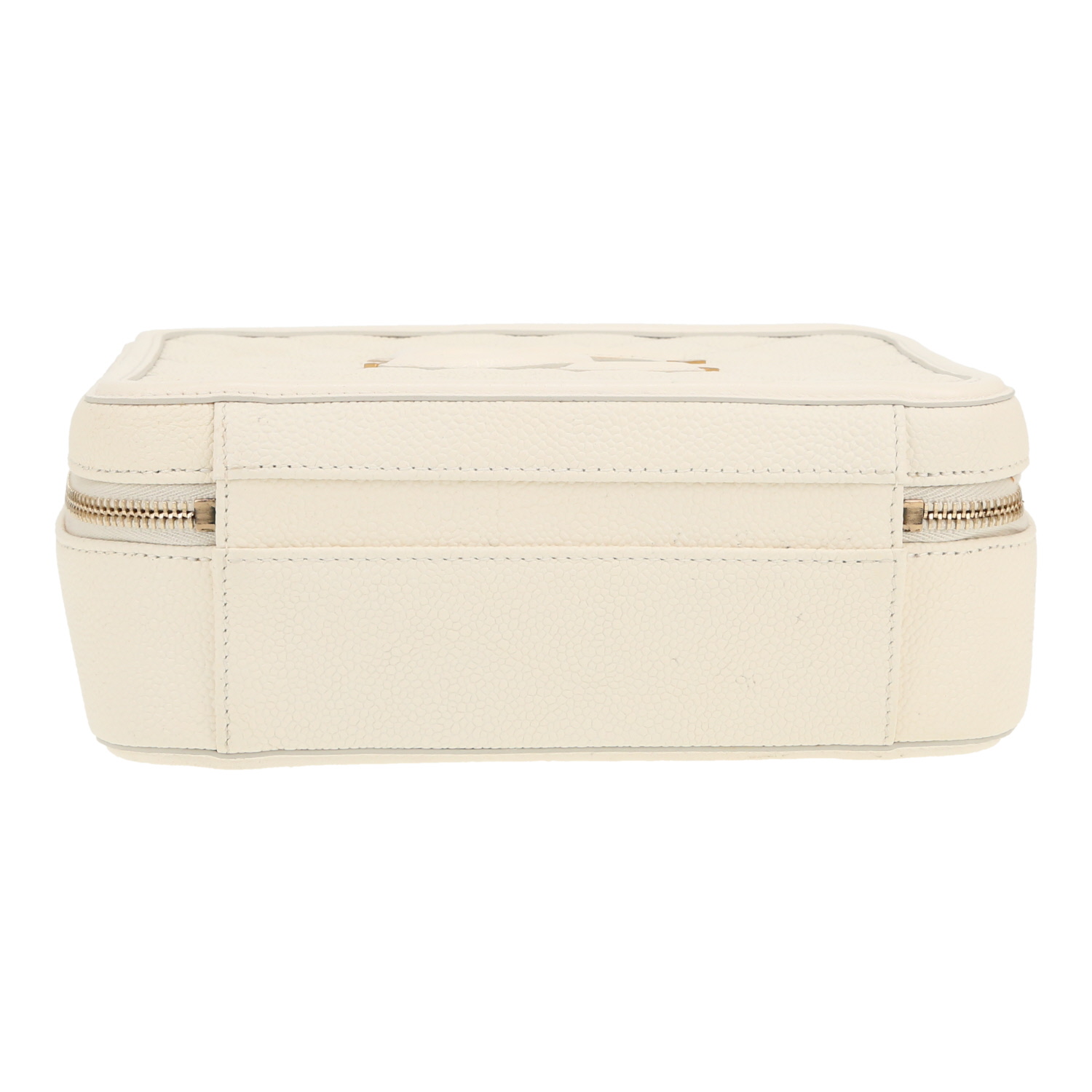 Sac bandoulière Chanel  Filigree Vanity Case en cuir grainé matelassé blanc - Detail D1