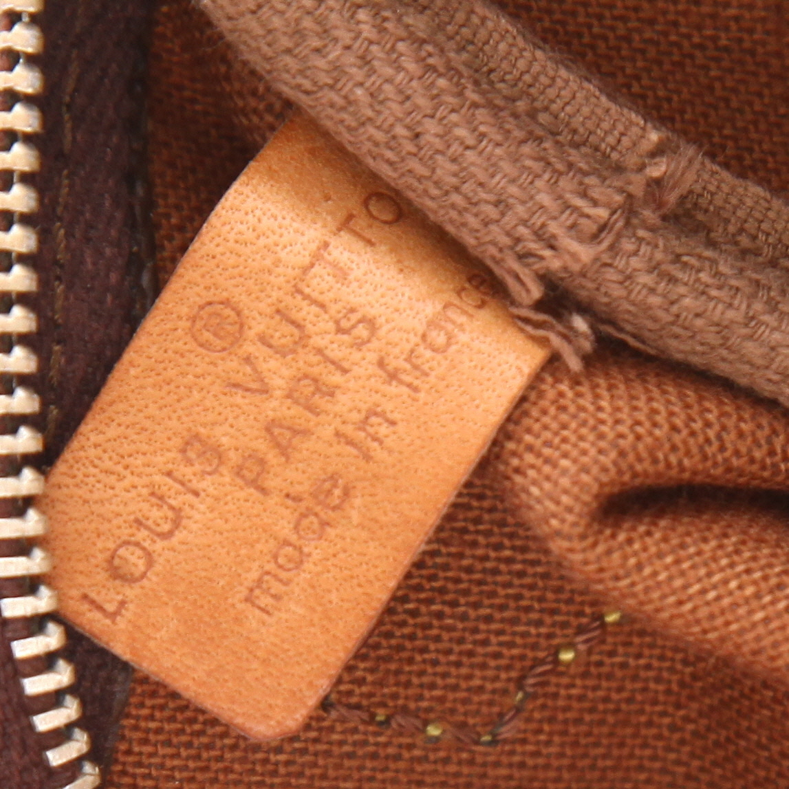 Sac à main Louis Vuitton  Nano Speedy en toile monogram marron et cuir naturel - Detail D2