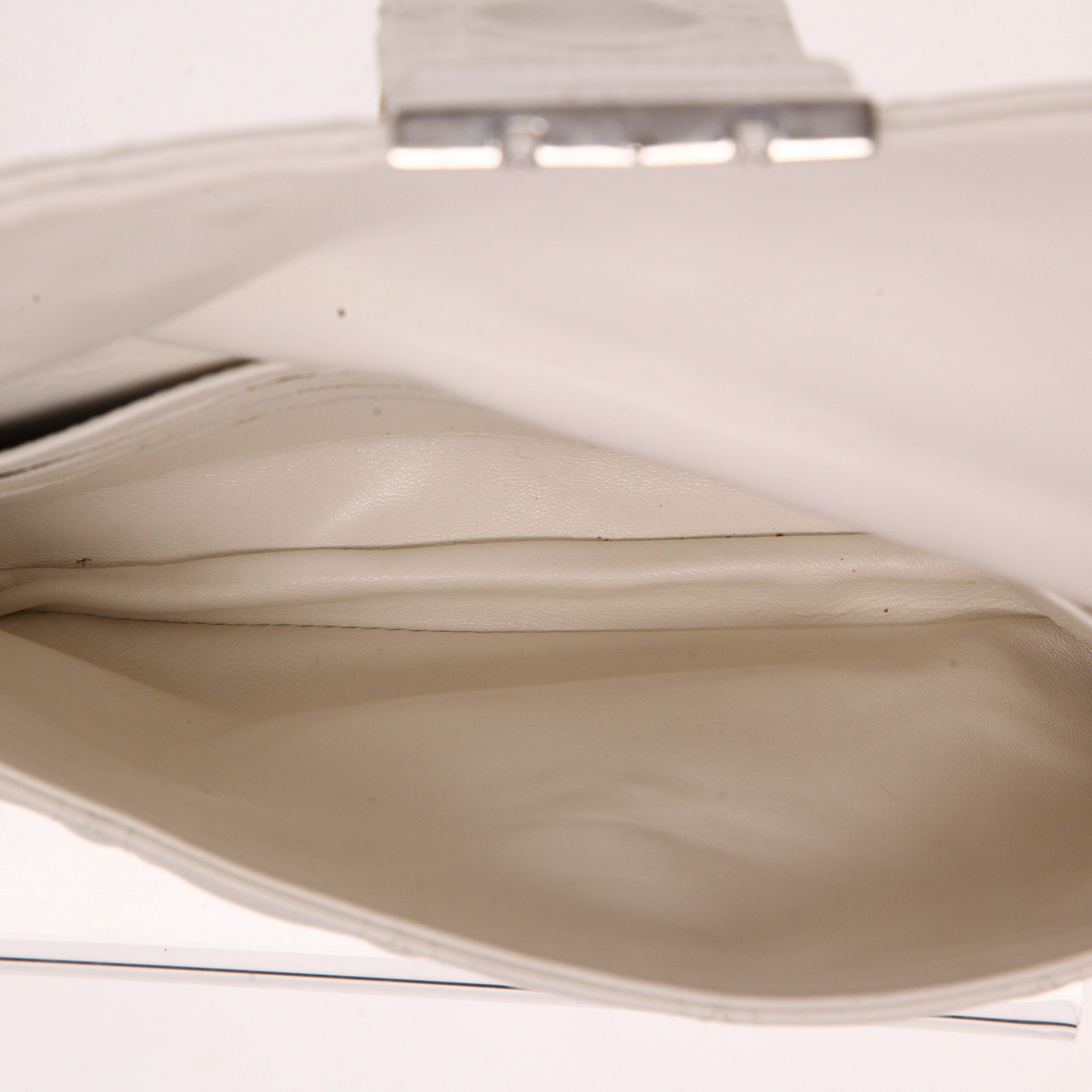 Dior  Promenade shoulder bag  in white leather cannage - Detail D3