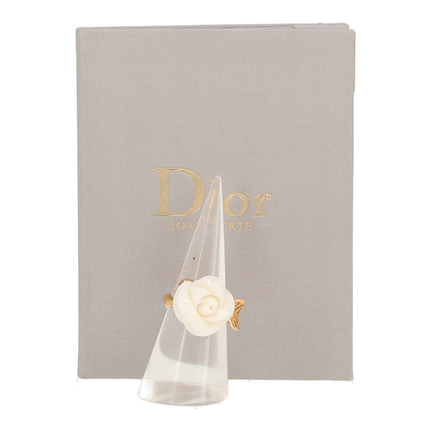 Sortija Dior Pré Catelan modelo mediano de oro amarillo, diamante y coral - Detail D2