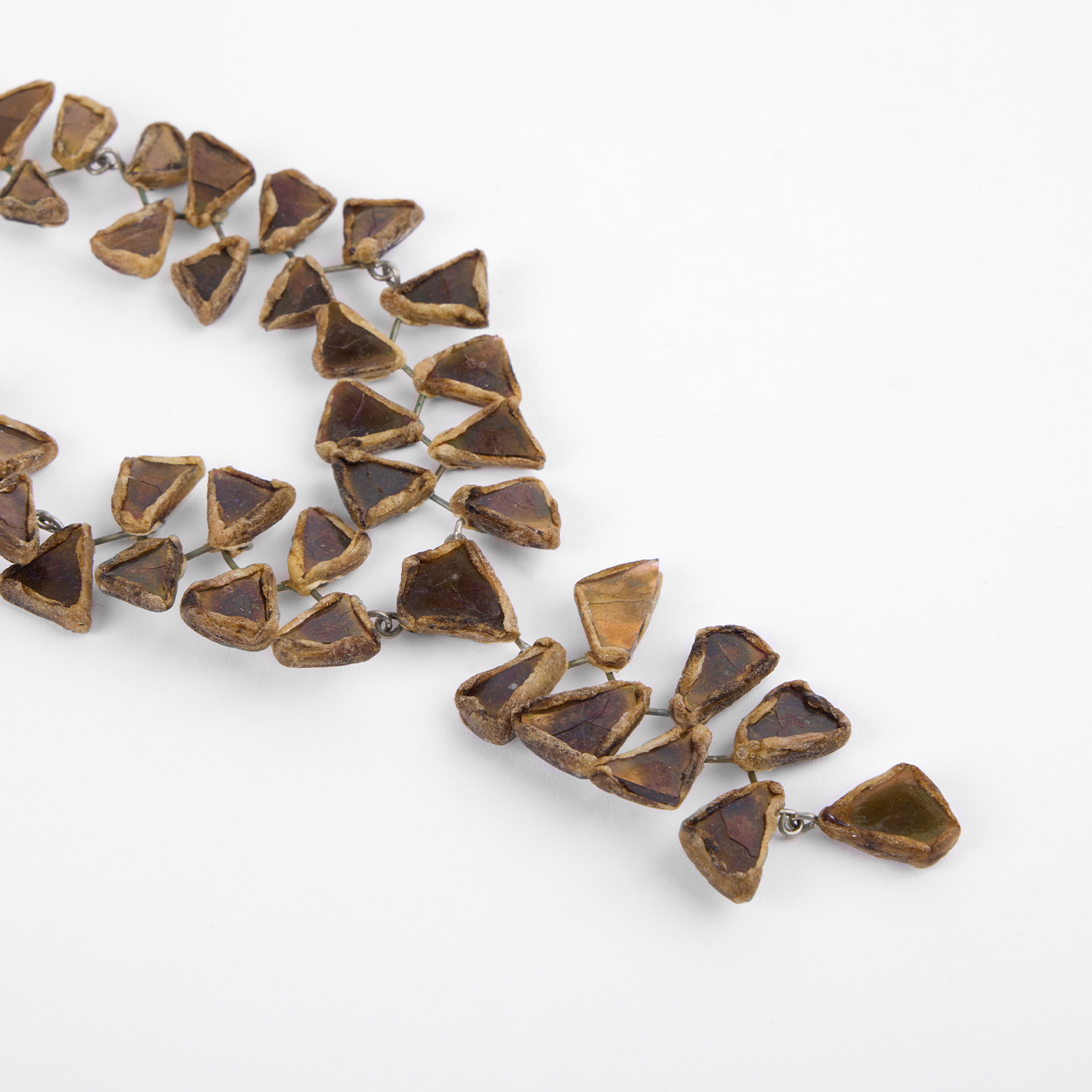 Necklace - circa 1960 - Detail D1