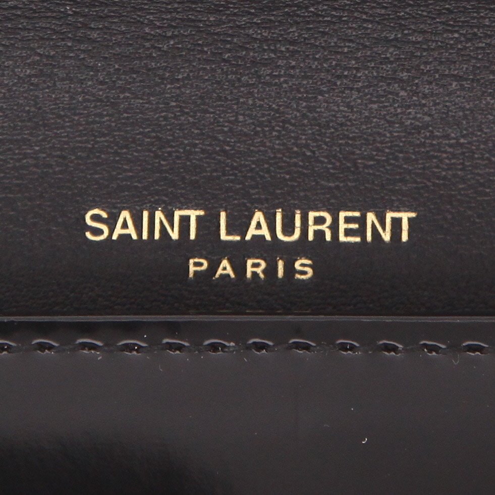 Saint Laurent  Cassandre shoulder bag  in black patent leather - Detail D2