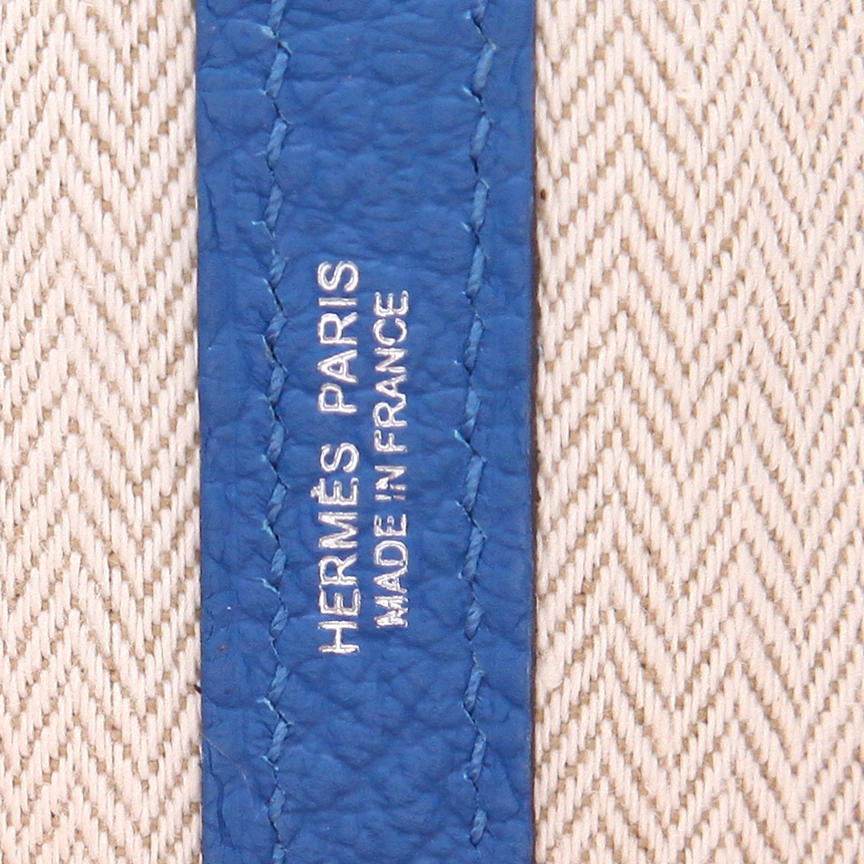 Hermès  Garden shopping bag  in Bleu Zellige togo leather - Detail D2