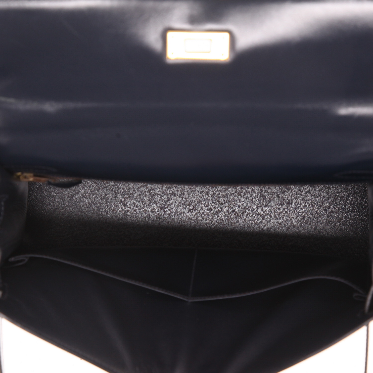 Hermès Kelly 32 cm handbag in navy blue box calf leather - Detail D3