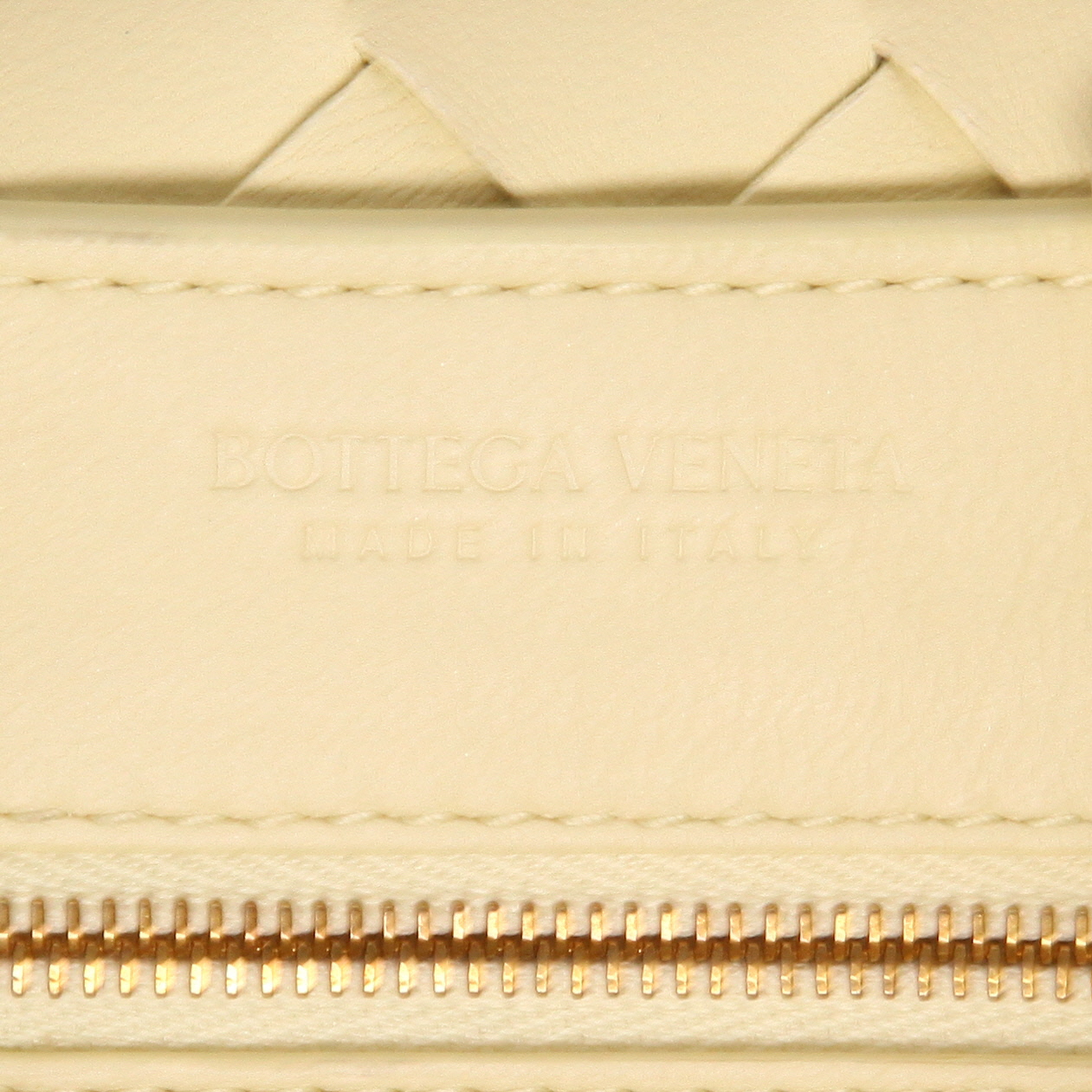 Bolso de mano Bottega Veneta  Andiamo en cuero intrecciato amarillo - Detail D2