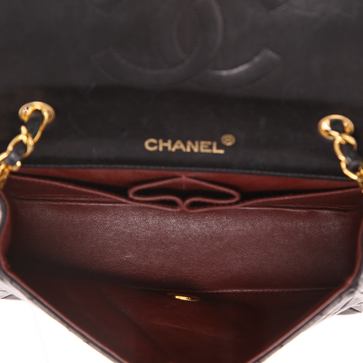 Chanel  Mademoiselle shoulder bag  in black quilted leather - Detail D3