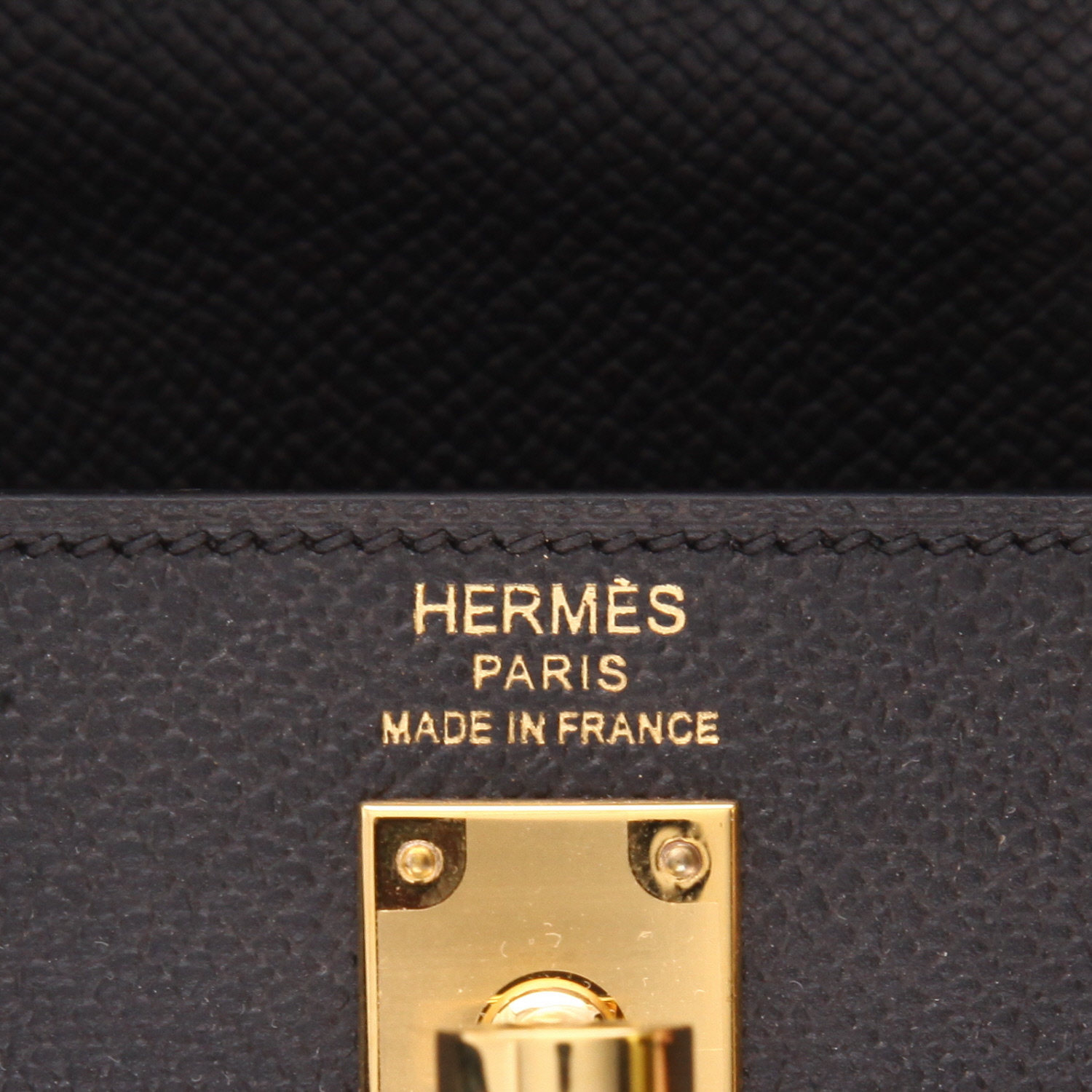 Hermès  Kelly 25 cm handbag  in black epsom leather - Detail D2