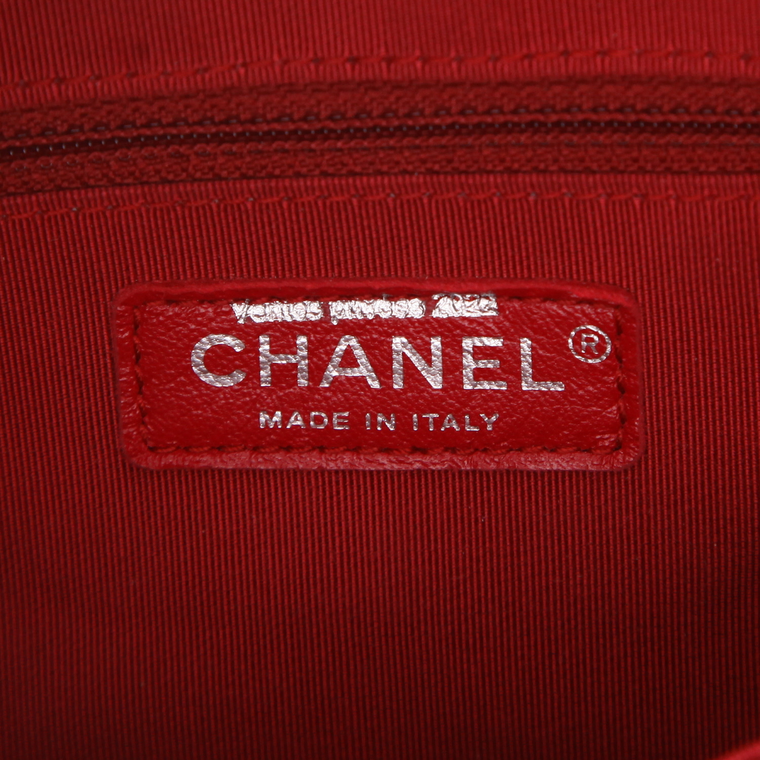 Borsa a tracolla Chanel  Gabrielle  modello medio  in tela jersey nera e blu e pelle nera - Detail D2