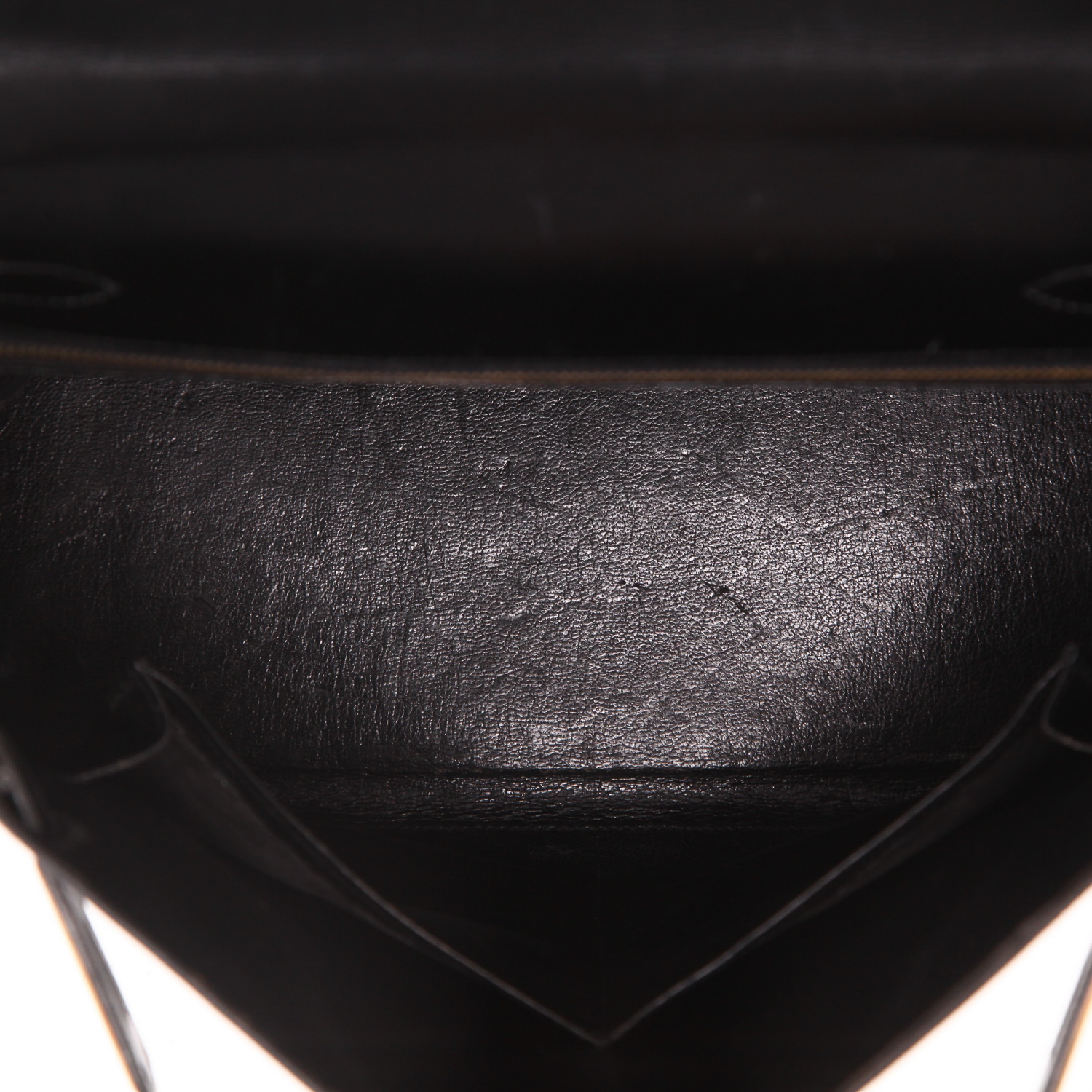 Hermès  Kelly 28 cm handbag  in black box leather - Detail D3