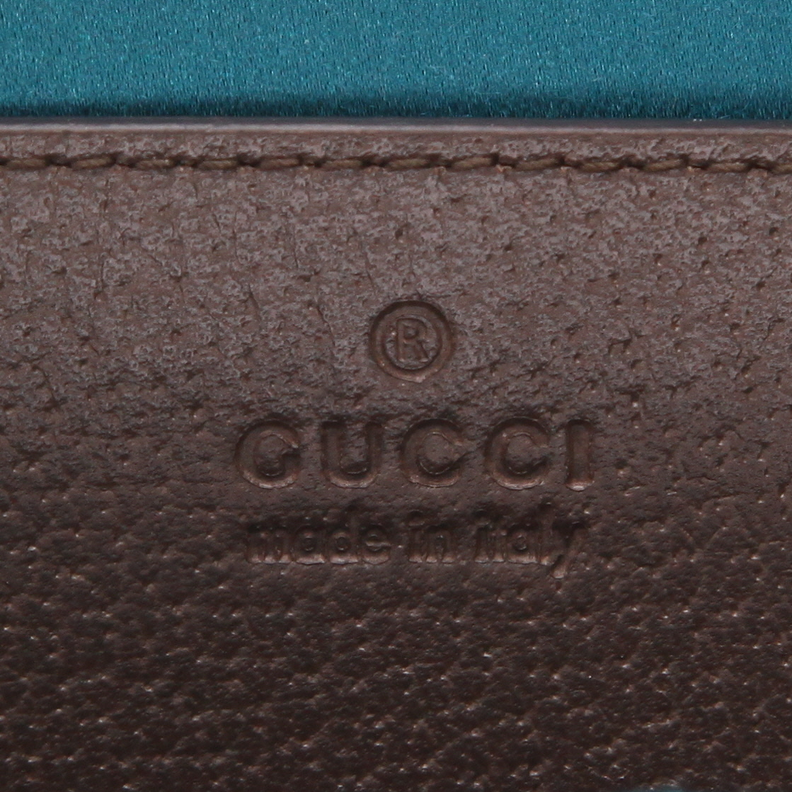 Bolso bandolera Gucci  Ophidia en tejido "sûpreme GG" beige y cuero marrón - Detail D2