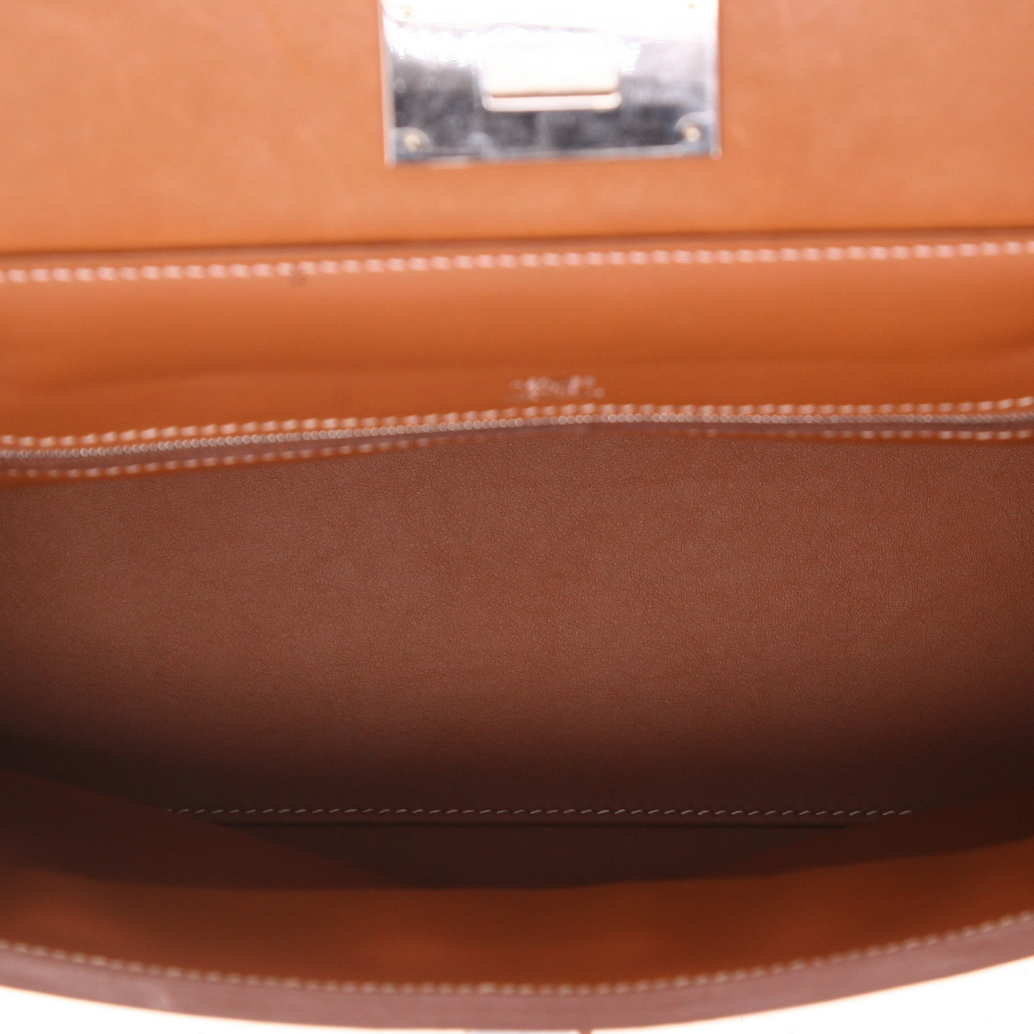 Sac bandoulière Hermès  24/24 en Barenia Faubourg gold et cuir Swift gold - Detail D3
