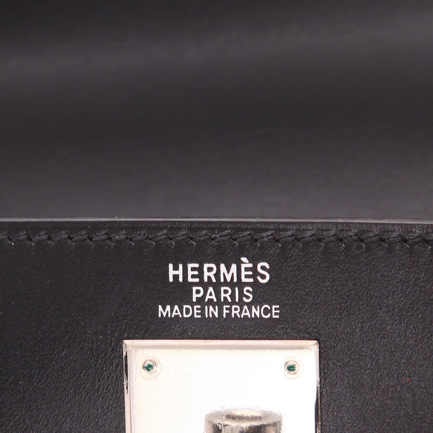 Borsa Hermès  Kelly 32 cm in pelle box nera - Detail D2