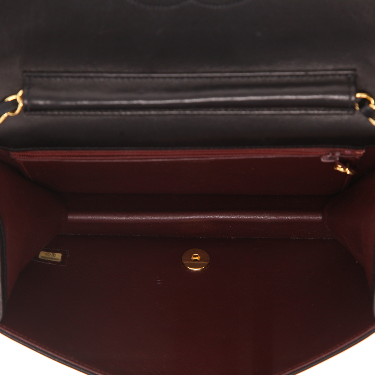 Chanel  Mademoiselle handbag  in black quilted leather - Detail D3