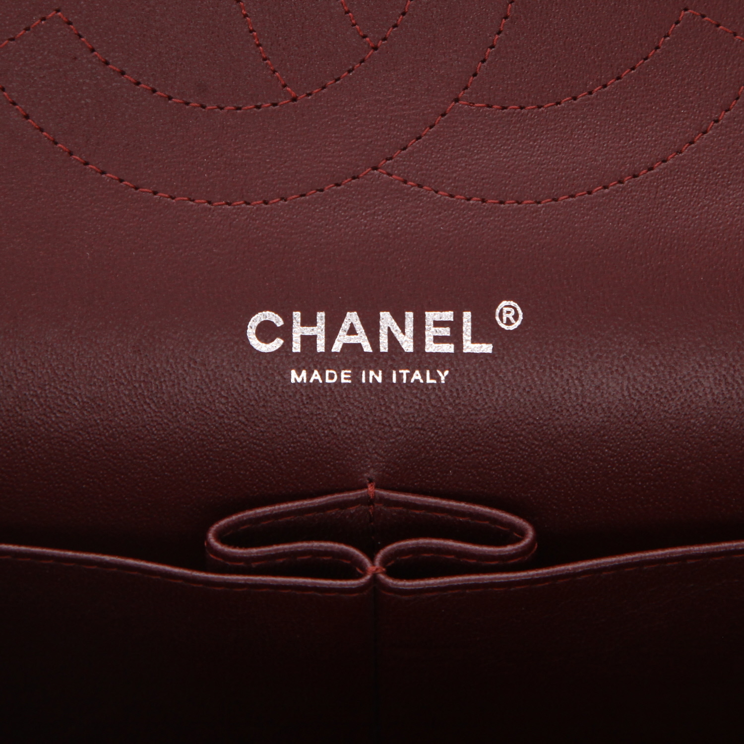 Sac bandoulière Chanel  Timeless Jumbo en cuir matelassé noir - Detail D2