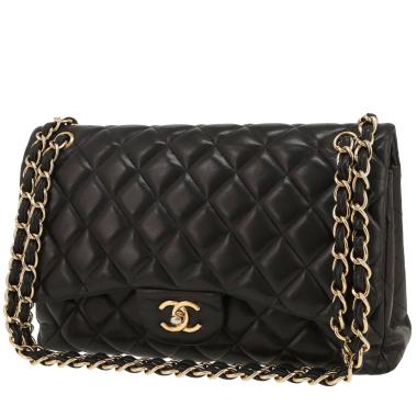 Chanel  Timeless Jumbo shoulder bag  in black quilted leather