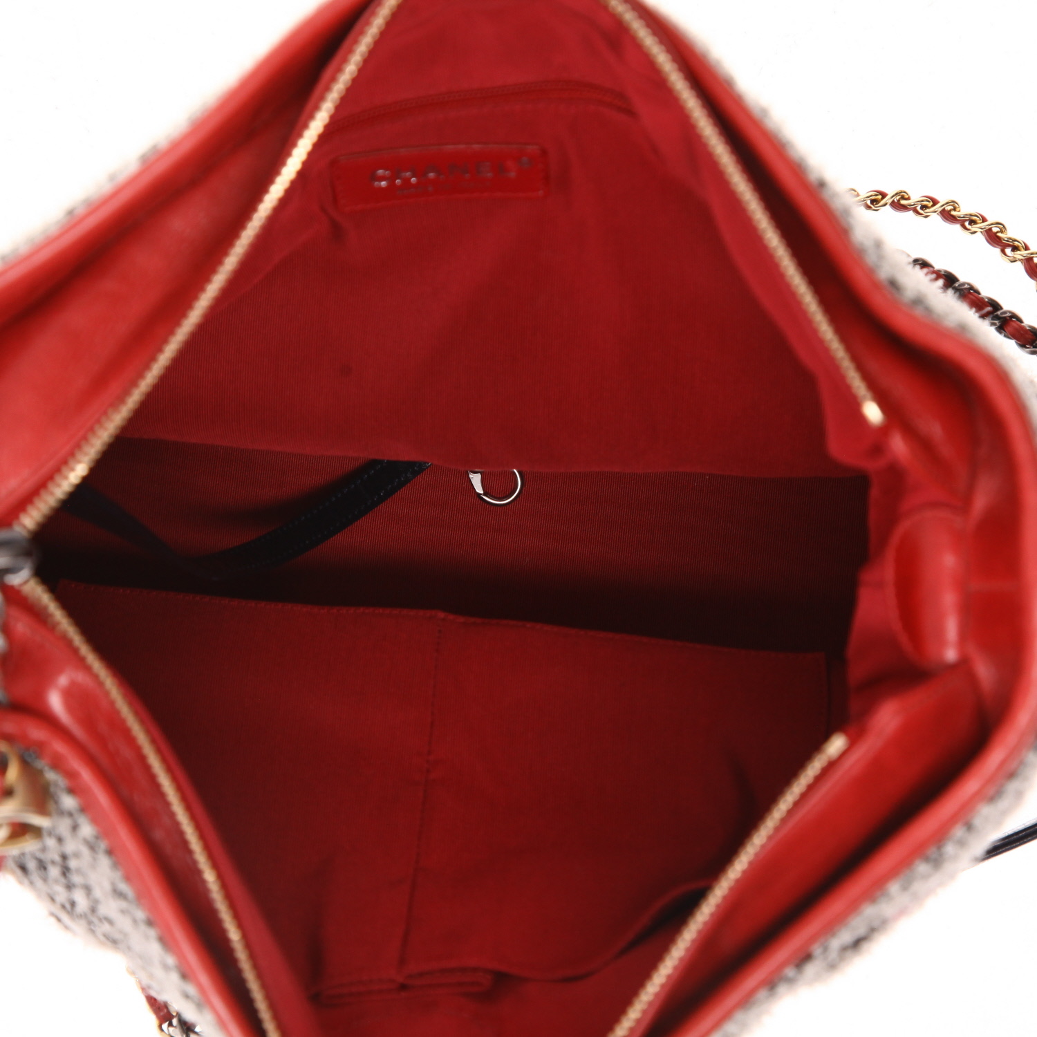 Borsa a tracolla Chanel  Gabrielle  modello grande  in tela jersey nera e bianca e pelle nera - Detail D3