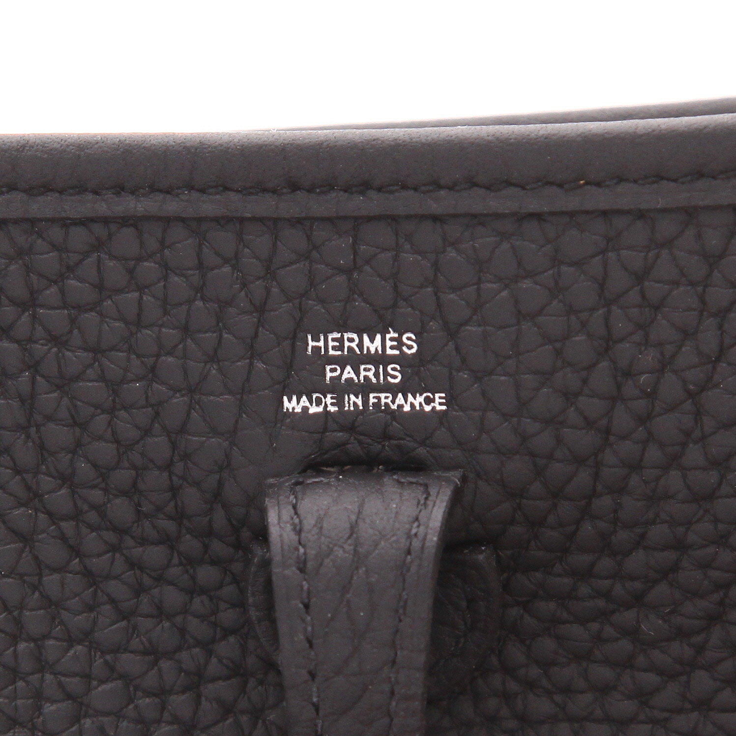Borsa a tracolla Hermès  Mini Evelyne mini  in pelle togo nera - Detail D2