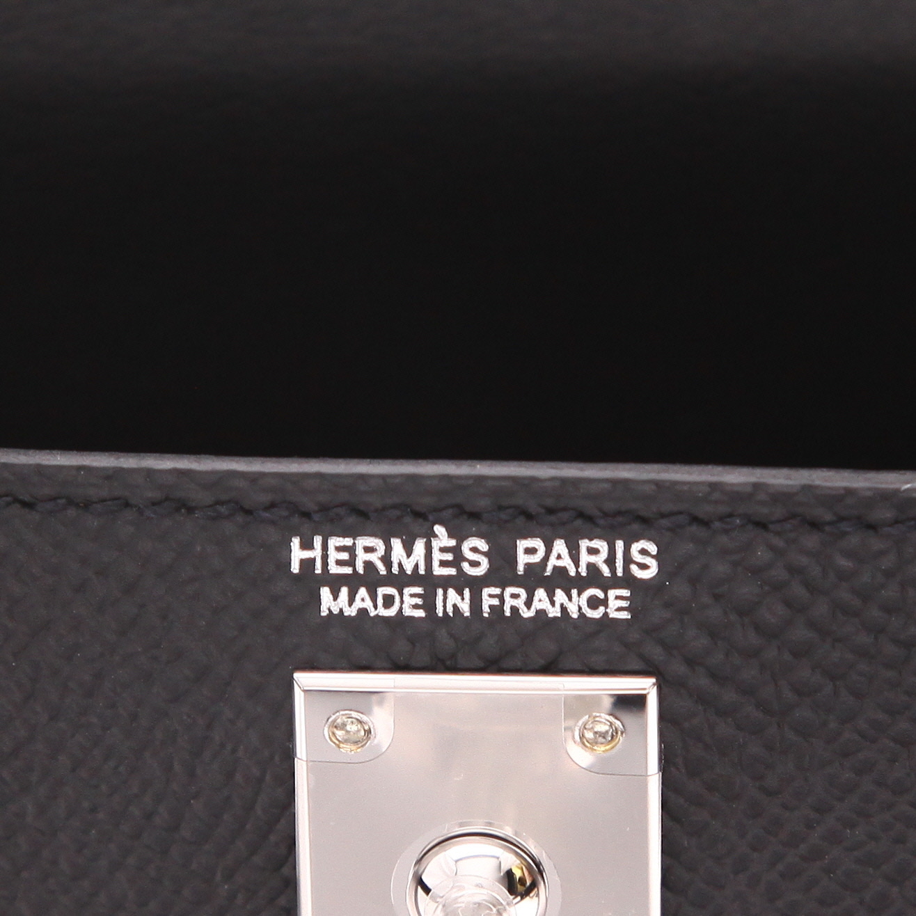 Borsa Hermès  Kelly 20 cm in pelle Epsom nera - Detail D2