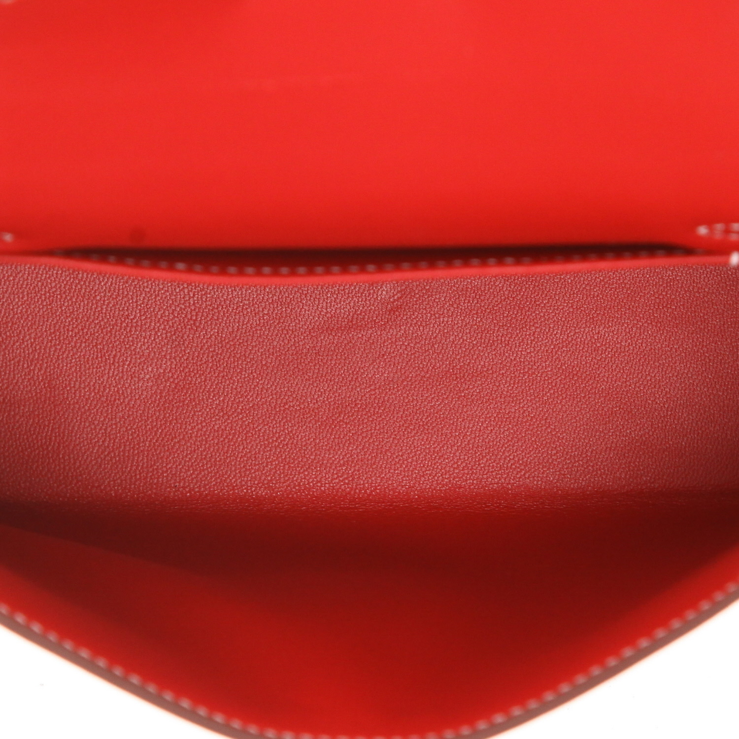 Bolso de mano Hermès  Kelly 20 cm en cuero box rojo Piment - Detail D3