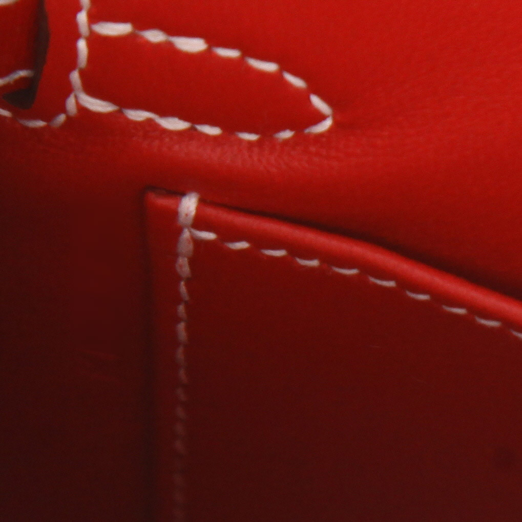 Bolso de mano Hermès  Kelly 20 cm en cuero box rojo Piment - Detail D4
