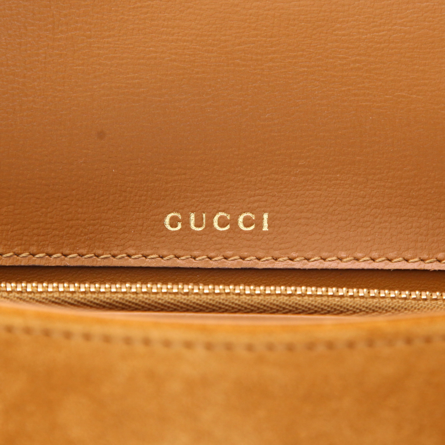 Bolso de mano Gucci  1955 Horsebit en Veau velours marrón y piel con lana beige - Detail D2